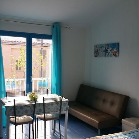Casa Vacanze Daniela ซานตา เตเรซา กัลลูรา ภายนอก รูปภาพ